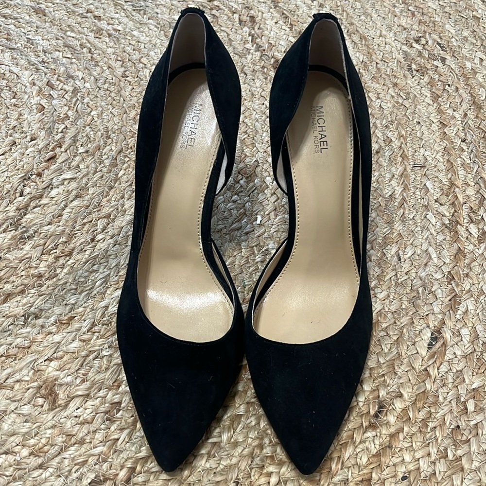 Michael Kors Black Suede Heels With Gold Emblem on the Heel size 9.5M